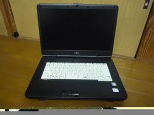 富士通FMV-A8290