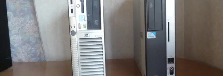 左 旧パソコン 右新パソコン　