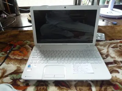 dynabook T452