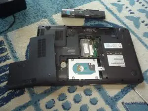 カバーを外した状態