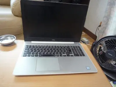 DELL inspironノートパソコン