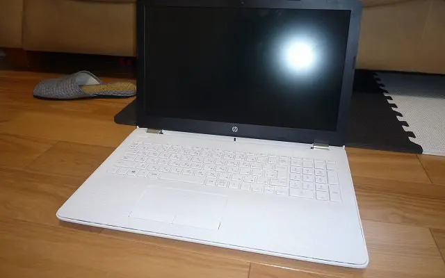 HP 15-bw001AU ノートパソコン 15.6インチ 4GB SSD換装 - 兵庫県のパソコン