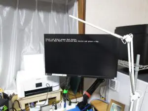 黒い画面からWindows10が動かない