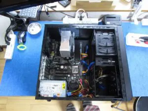 本体から取り出した基盤