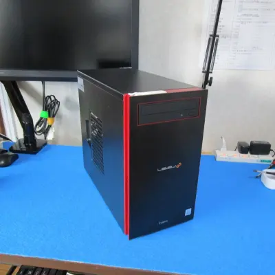 iiyamaディクトップPC