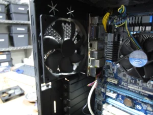 CPUファンを取り換え後