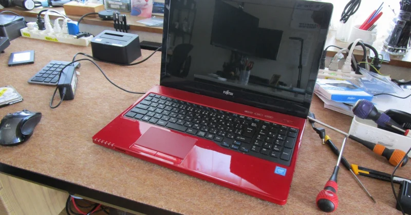 LIFEbook AH42/X