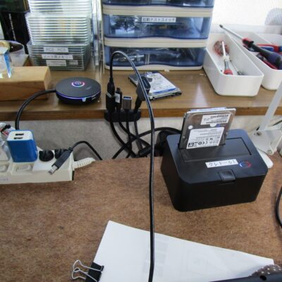 別のパソコンにUSB接続でつないで状態確認