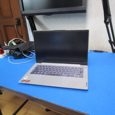 LENOVO　Ryzenノートパソコン
