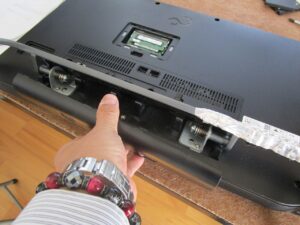 スタンドカバーを外す１