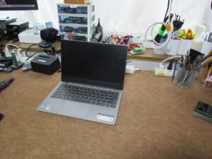 LENOVO　ノートパソコン