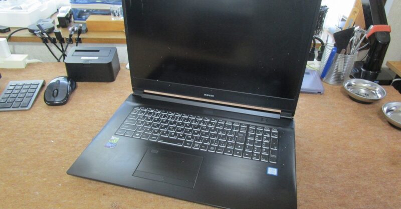 mouse コンピュウターノートPC