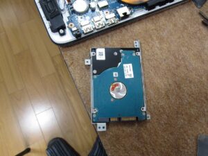 ハードディスクを外した状態